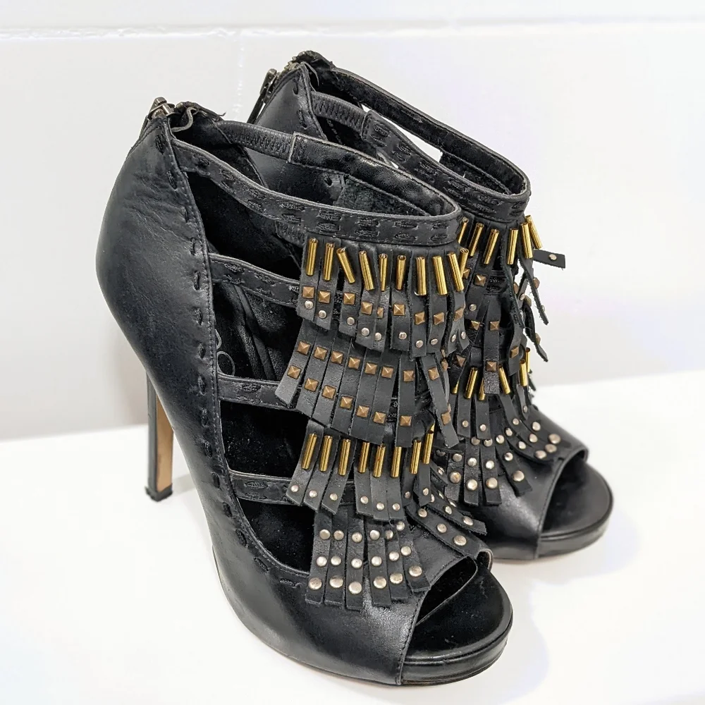 Leather heels by Aldo